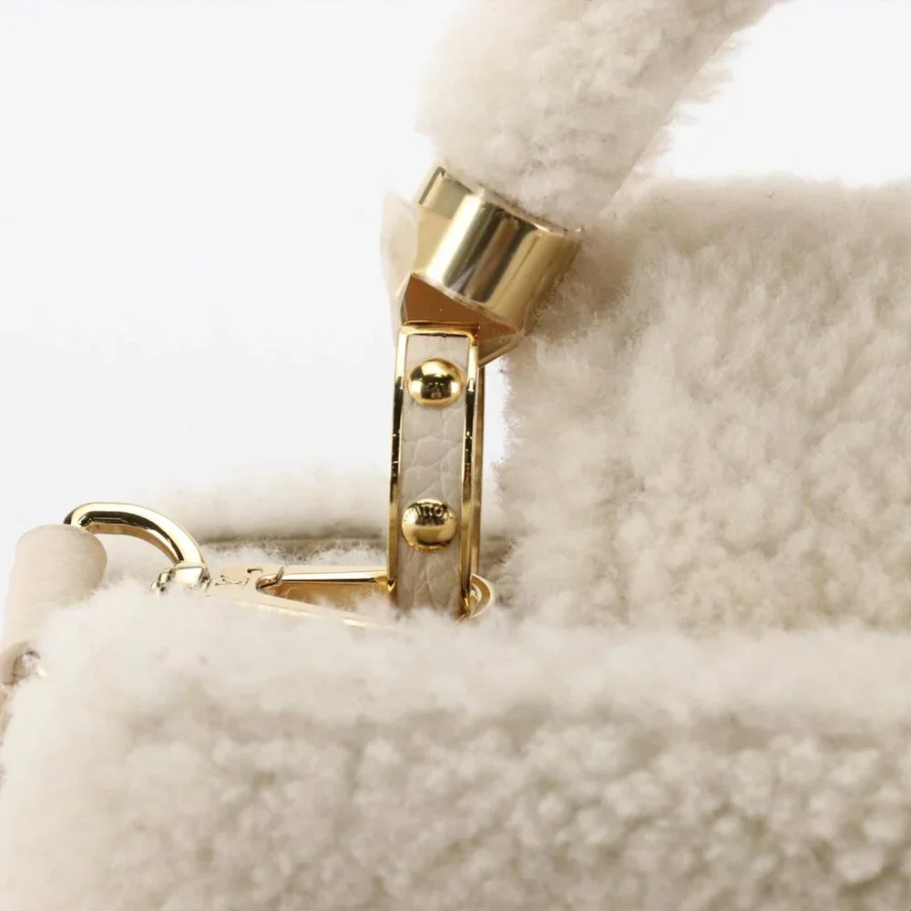 Louis Vuitton White Shearling BB Capucines Bag - Picture 8 of 14